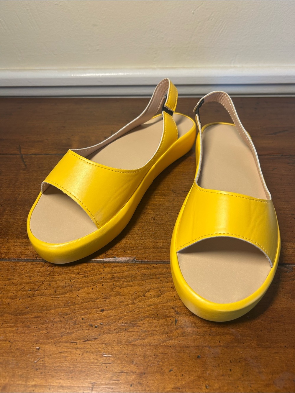 Clara & Monroe Yellow Slingback Platform Sandals~Size 38